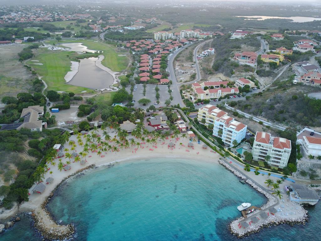 Villa At The Beach, Blue Bay Golf & Beach Resort Kültér fotó