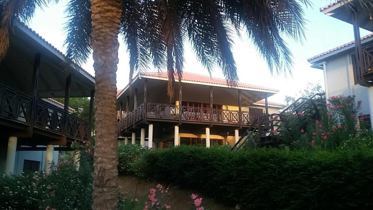 Villa At The Beach, Blue Bay Golf & Beach Resort Kültér fotó